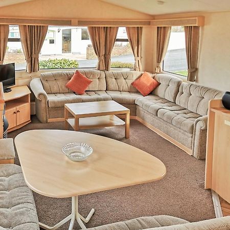 Grondre Holiday Park Clynderwen Eksteriør billede